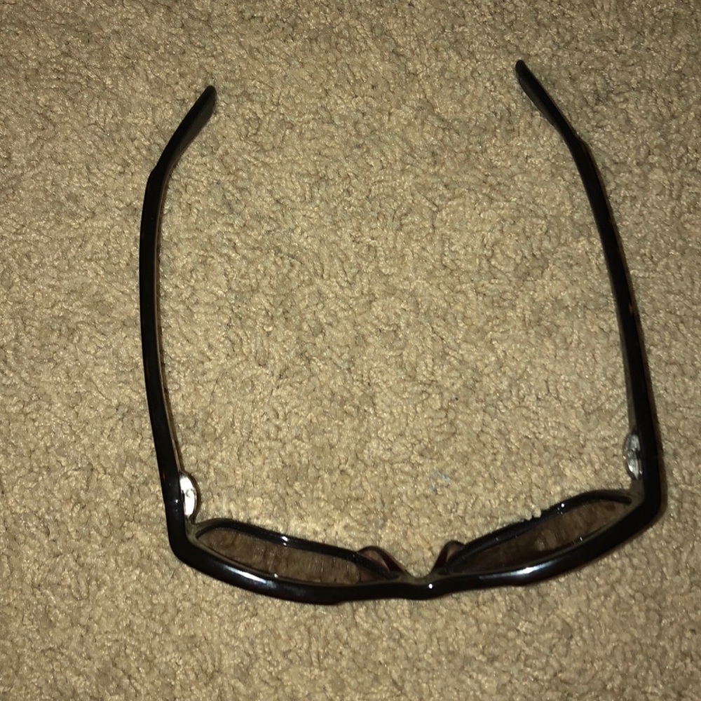 Brand new Oakley Confront Sunglasses